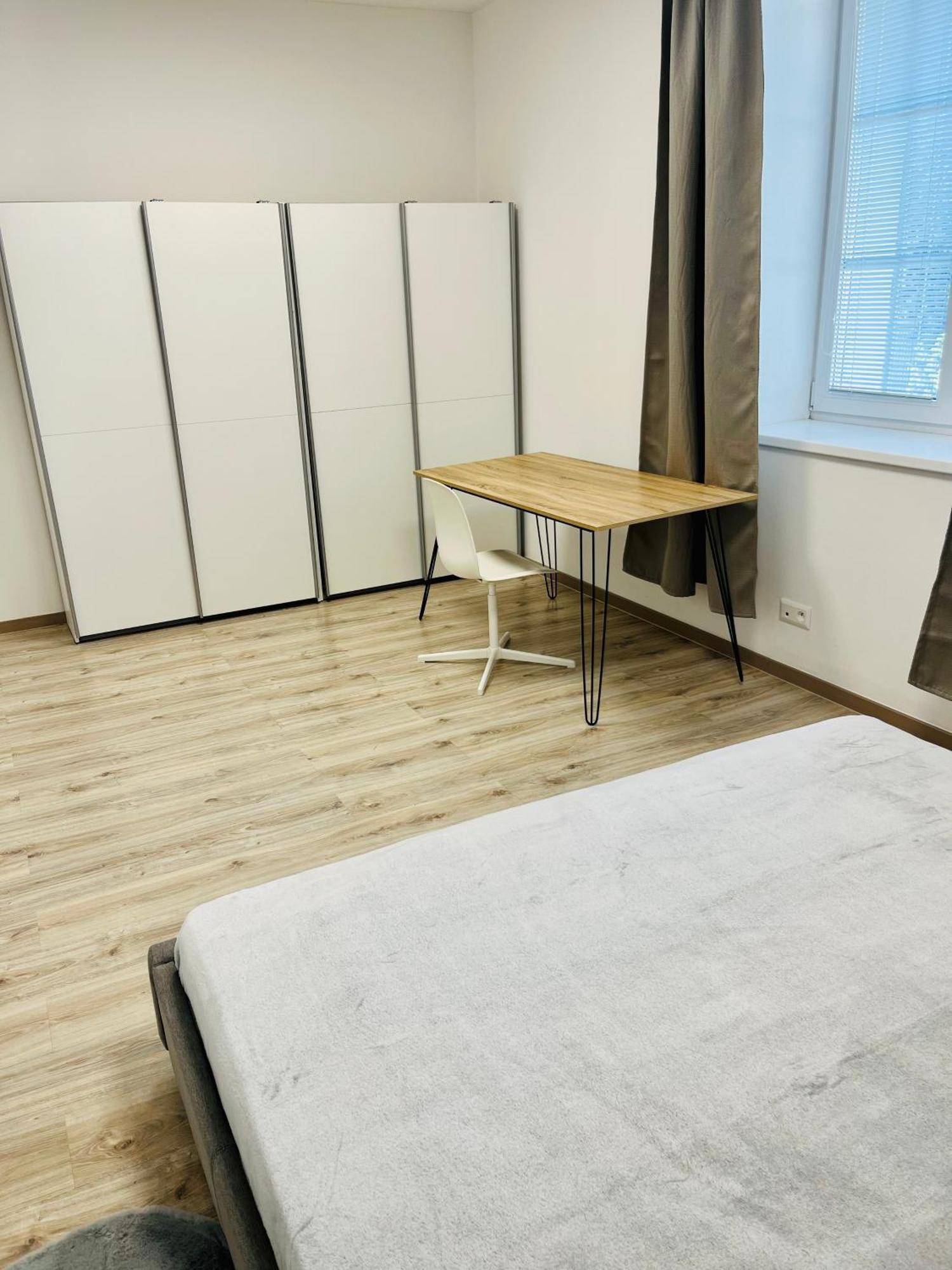 Apartment Riviera Centrum, Private Parking And Smart Check In Banská Bystrica Exterior foto
